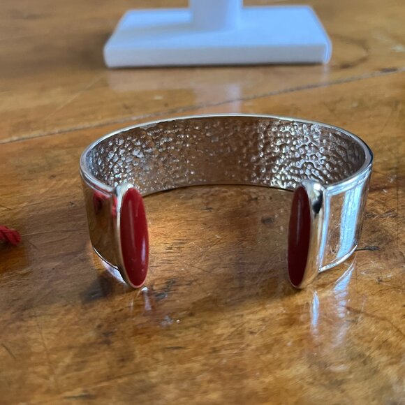 GIFT BAG INCLUDED Rustic Cuff Silvertone and Red Enamel Cuff Bracelet - Picture 6 of 6